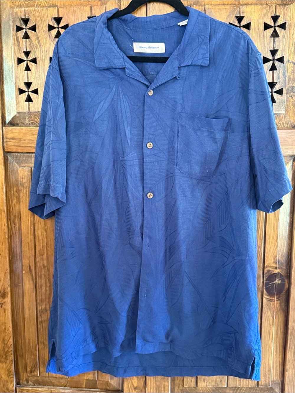 Tommy Bahama Blue Short-Sleeve Camp Shirt with Subtle Leaf Jacquard
